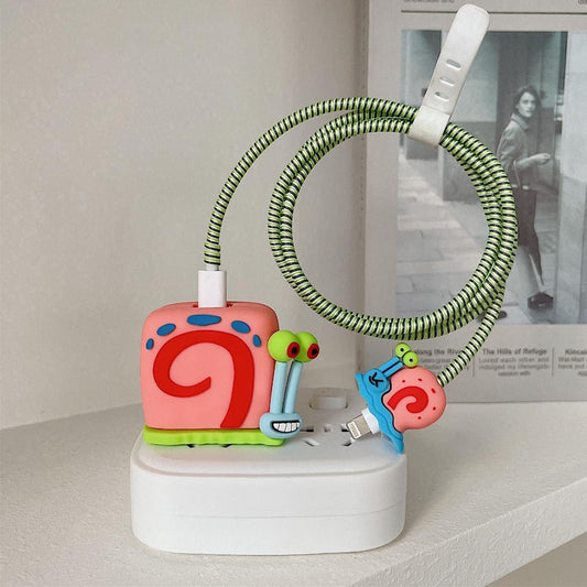 Snail - iPhone 18-20W Charger Adapter and Cable Protector Case