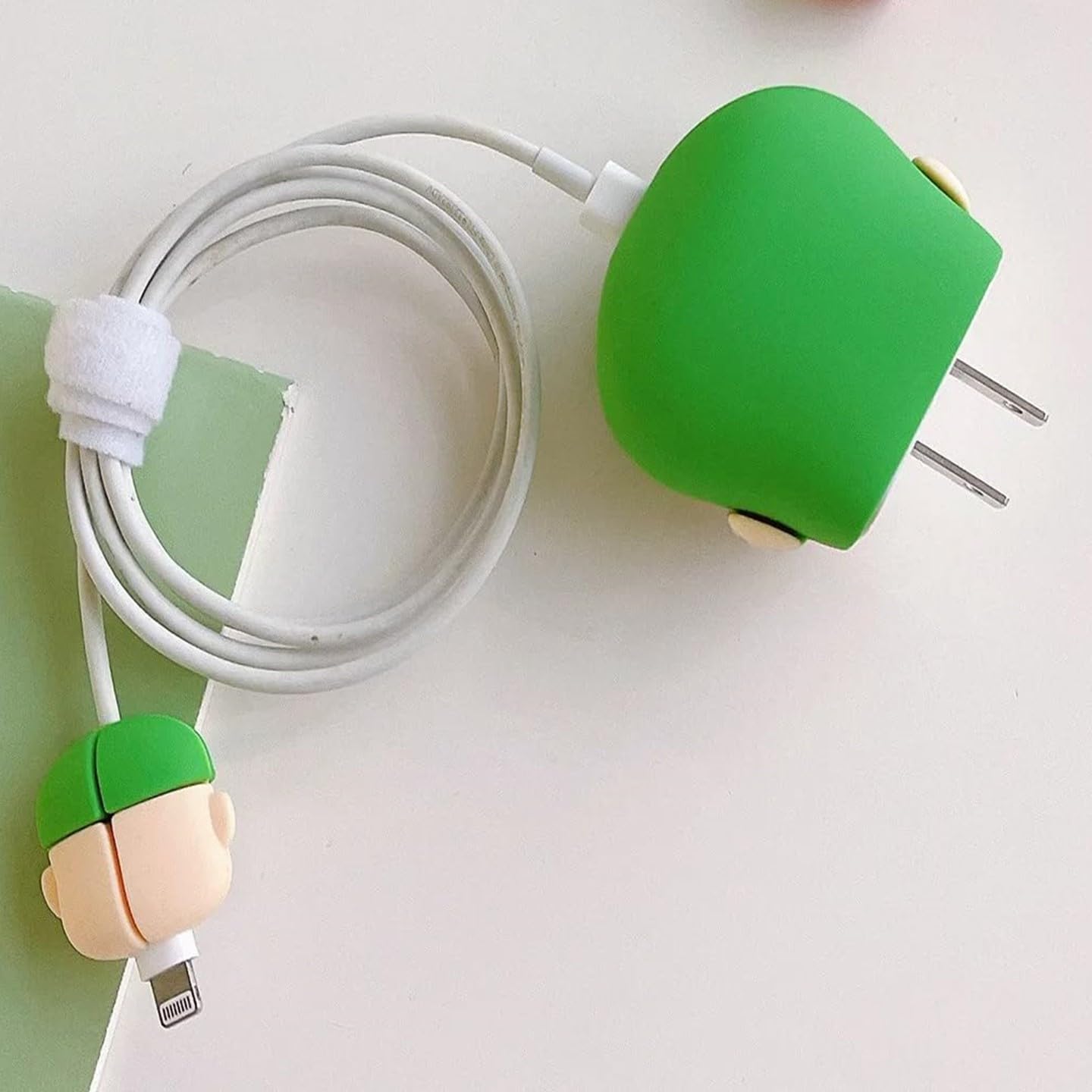 Super Mario (Green) - iPhone 18-20W Charger Adapter and Cable Protector Case
